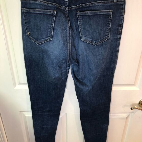 Kut from the Kloth jeans - Picture 3 of 8